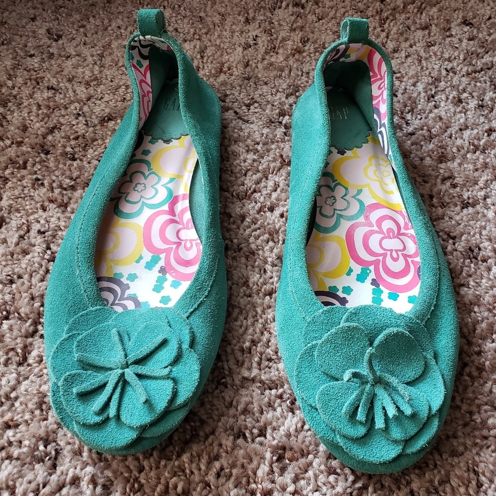 GAP shoes